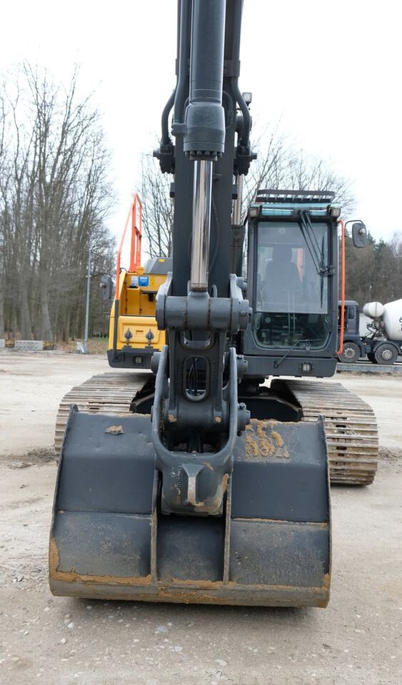 Volvo EC 220 EC - Гусеничный экскаватор: фото 5 Volvo EC 220 EC - Гусеничный экскаватор: фото 5