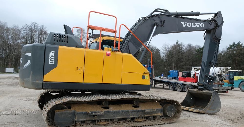 Volvo EC 220 EC - Гусеничный экскаватор: фото 2 Volvo EC 220 EC - Гусеничный экскаватор: фото 2