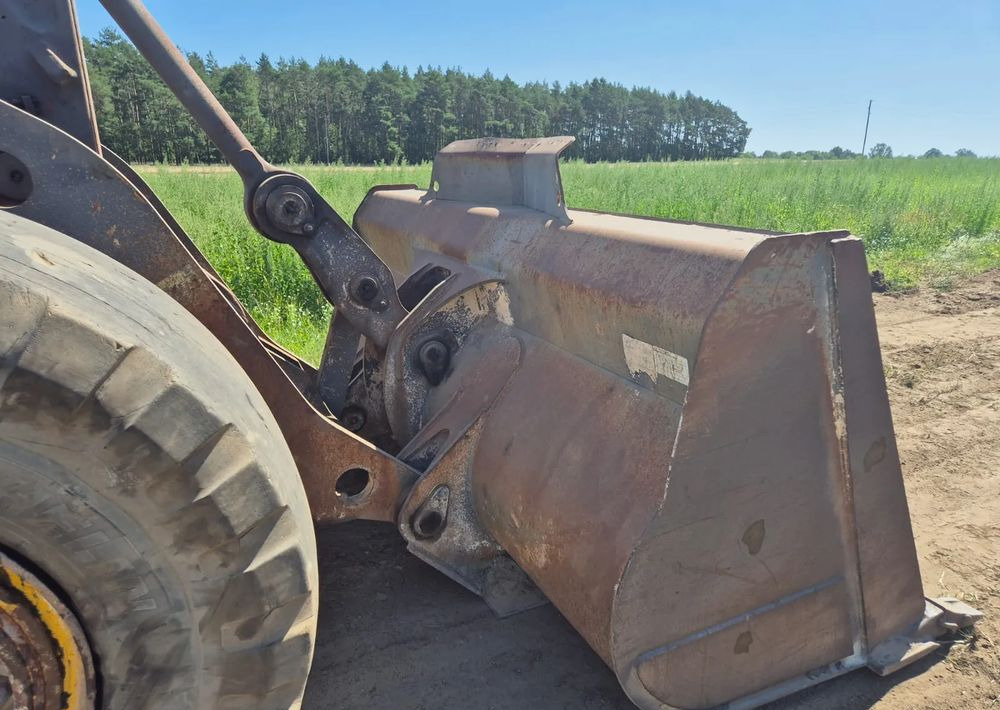 Колёсный погрузчик Volvo L150E: фото 13 Колёсный погрузчик Volvo L150E: фото 13