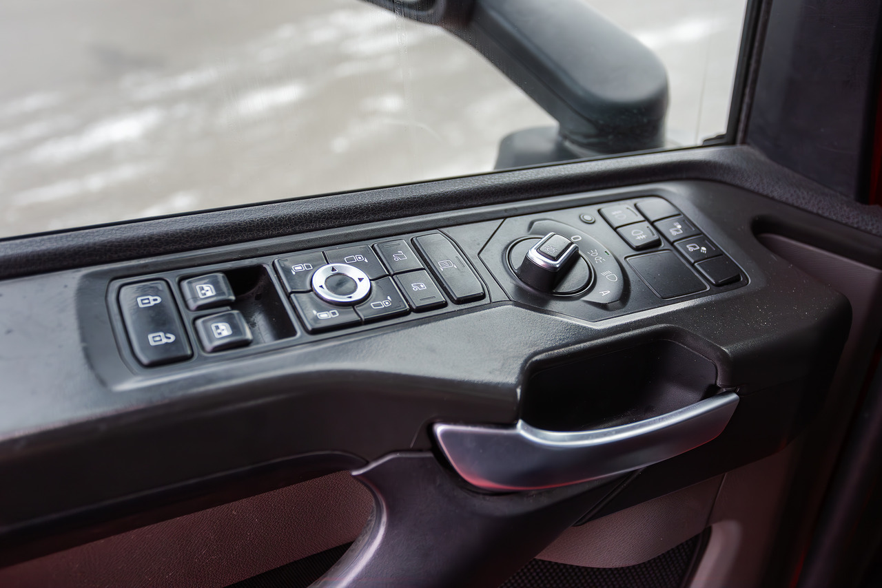 Тягач SCANIA R450: фото 12