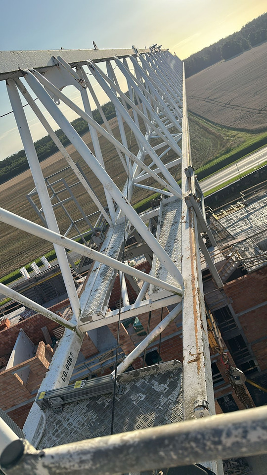 Liebherr 130 EC-B6 FR.Tronic - Башенный кран: фото 4 Liebherr 130 EC-B6 FR.Tronic - Башенный кран: фото 4