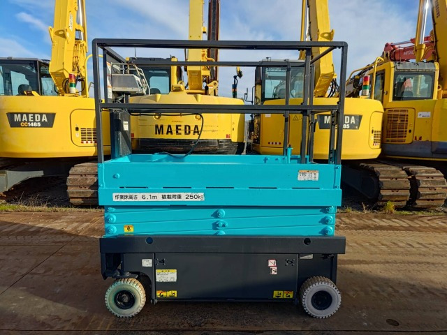 AIRMAN ENTL061 - Ножничный подъемник: фото 2 AIRMAN ENTL061 - Ножничный подъемник: фото 2