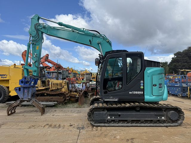 KOBELCO SK135SRD-7 - Гусеничный экскаватор: фото 2 KOBELCO SK135SRD-7 - Гусеничный экскаватор: фото 2