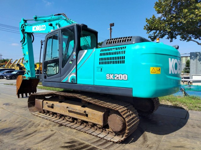KOBELCO SK200-10 - Гусеничный экскаватор: фото 2 KOBELCO SK200-10 - Гусеничный экскаватор: фото 2
