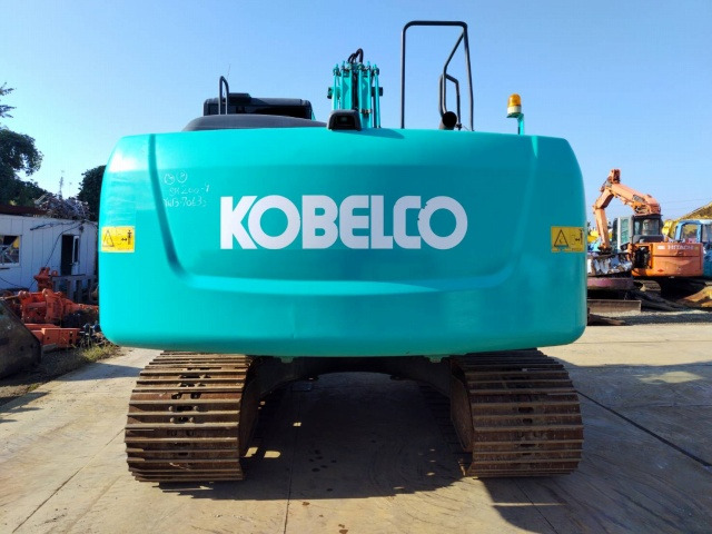 KOBELCO SK200-9 - Гусеничный экскаватор: фото 4 KOBELCO SK200-9 - Гусеничный экскаватор: фото 4
