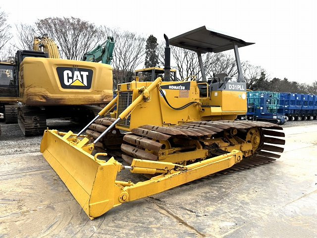 KOMATSU D31PLL-20E - Бульдозер: фото 1 KOMATSU D31PLL-20E - Бульдозер: фото 1