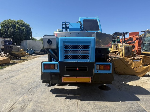 TADANO GR120N-1 - Короткобазный кран: фото 4 TADANO GR120N-1 - Короткобазный кран: фото 4