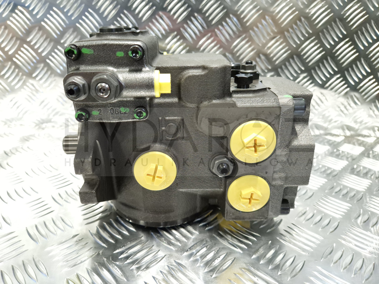 Avant drive pump M4PV28-28 Bondioli & Pavesi HP Hydraulic M4PV28-28K230AR6BVYI-Q8 - Гидравлический насос: фото 2 Avant drive pump M4PV28-28 Bondioli & Pavesi HP Hydraulic M4PV28-28K230AR6BVYI-Q8 - Гидравлический насос: фото 2