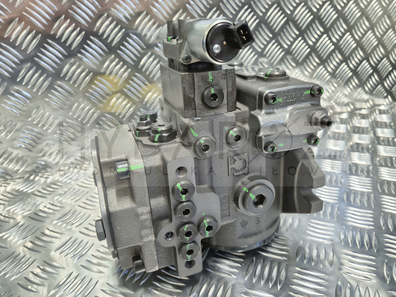 Doppstadt pump M4PV28-28 Bondioli & Pavesi HP Hydraulic M4PV28-28O225AL3B-080 M4PV28-28O225AR6B-I7 - Гидравлический насос: фото 4 Doppstadt pump M4PV28-28 Bondioli & Pavesi HP Hydraulic M4PV28-28O225AL3B-080 M4PV28-28O225AR6B-I7 - Гидравлический насос: фото 4