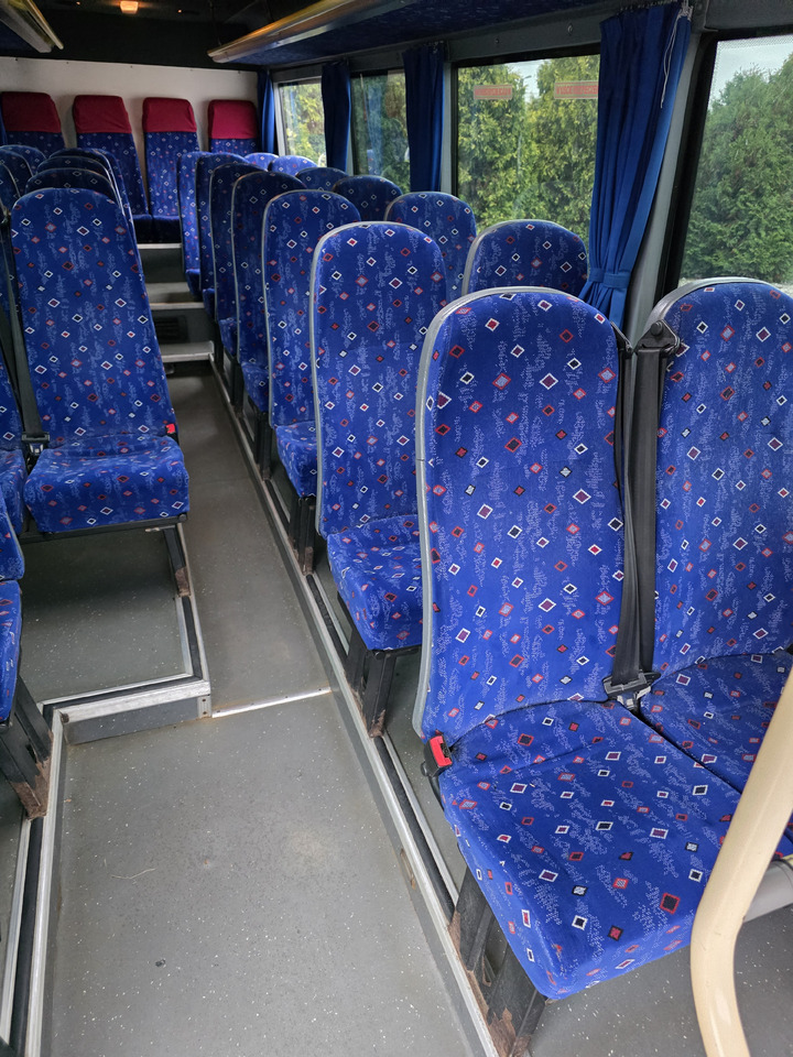 Пригородный автобус MERCEDES-BENZ Vario 619: фото 7 Пригородный автобус MERCEDES-BENZ Vario 619: фото 7