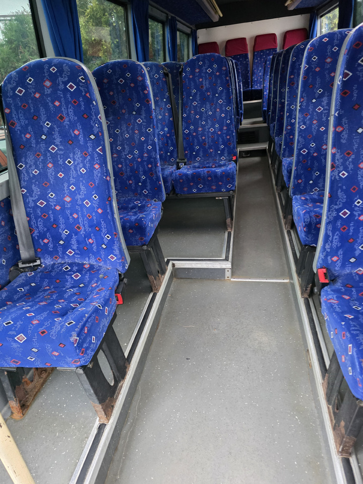 Пригородный автобус MERCEDES-BENZ Vario 619: фото 8 Пригородный автобус MERCEDES-BENZ Vario 619: фото 8