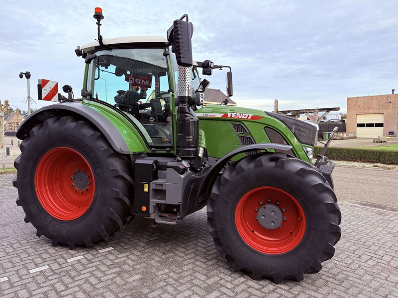 Fendt 720 Vario Profi Plus – Gen 6 - Трактор: фото 3 Fendt 720 Vario Profi Plus – Gen 6 - Трактор: фото 3