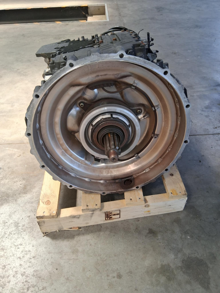 MAN TGS - Коробка передач: фото 2 MAN TGS - Коробка передач: фото 2