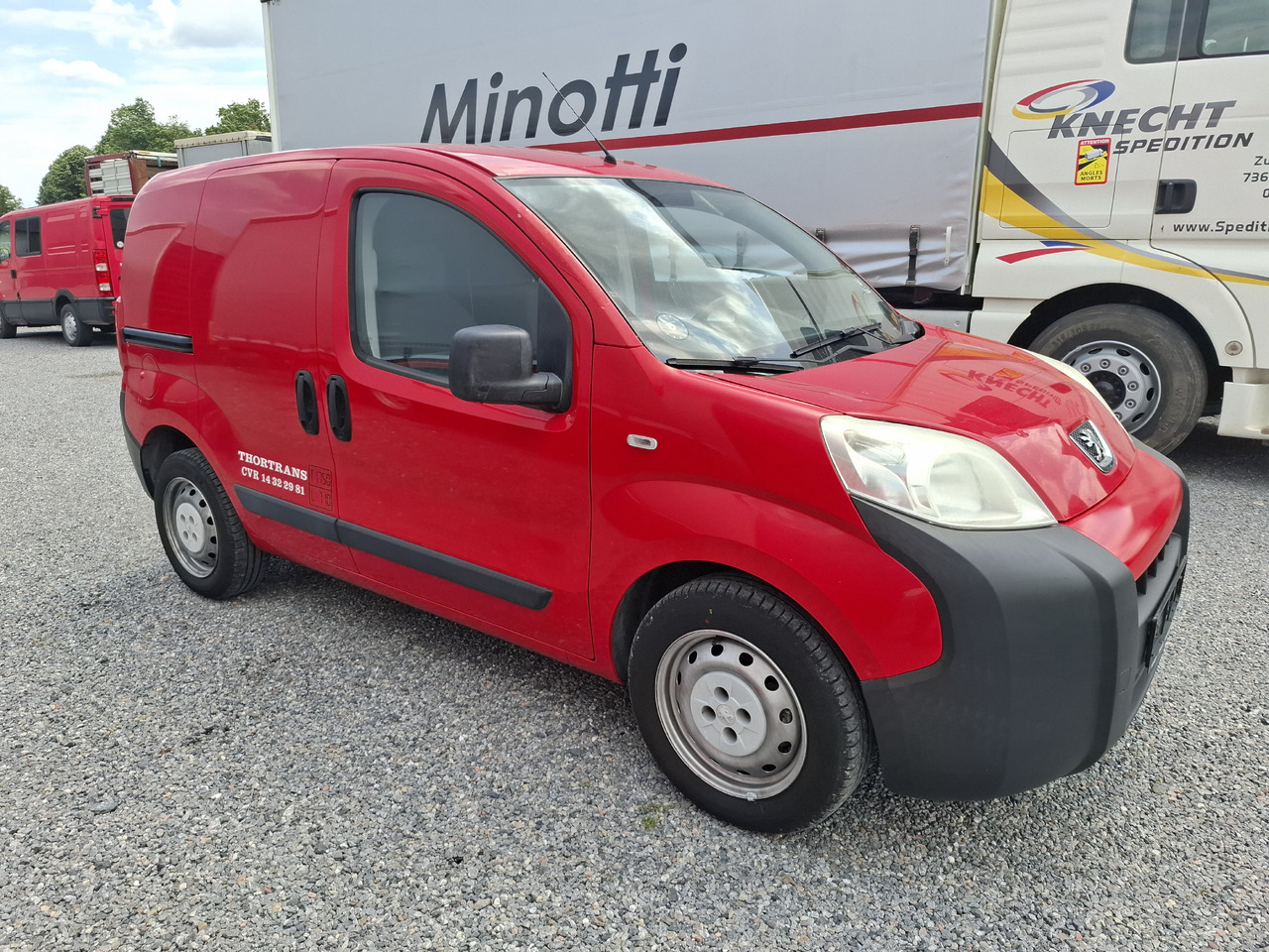 PEUGEOT Peugeot Bipper 1.3 HDI - Лёгкий коммерческий автомобиль: фото 1 PEUGEOT Peugeot Bipper 1.3 HDI - Лёгкий коммерческий автомобиль: фото 1