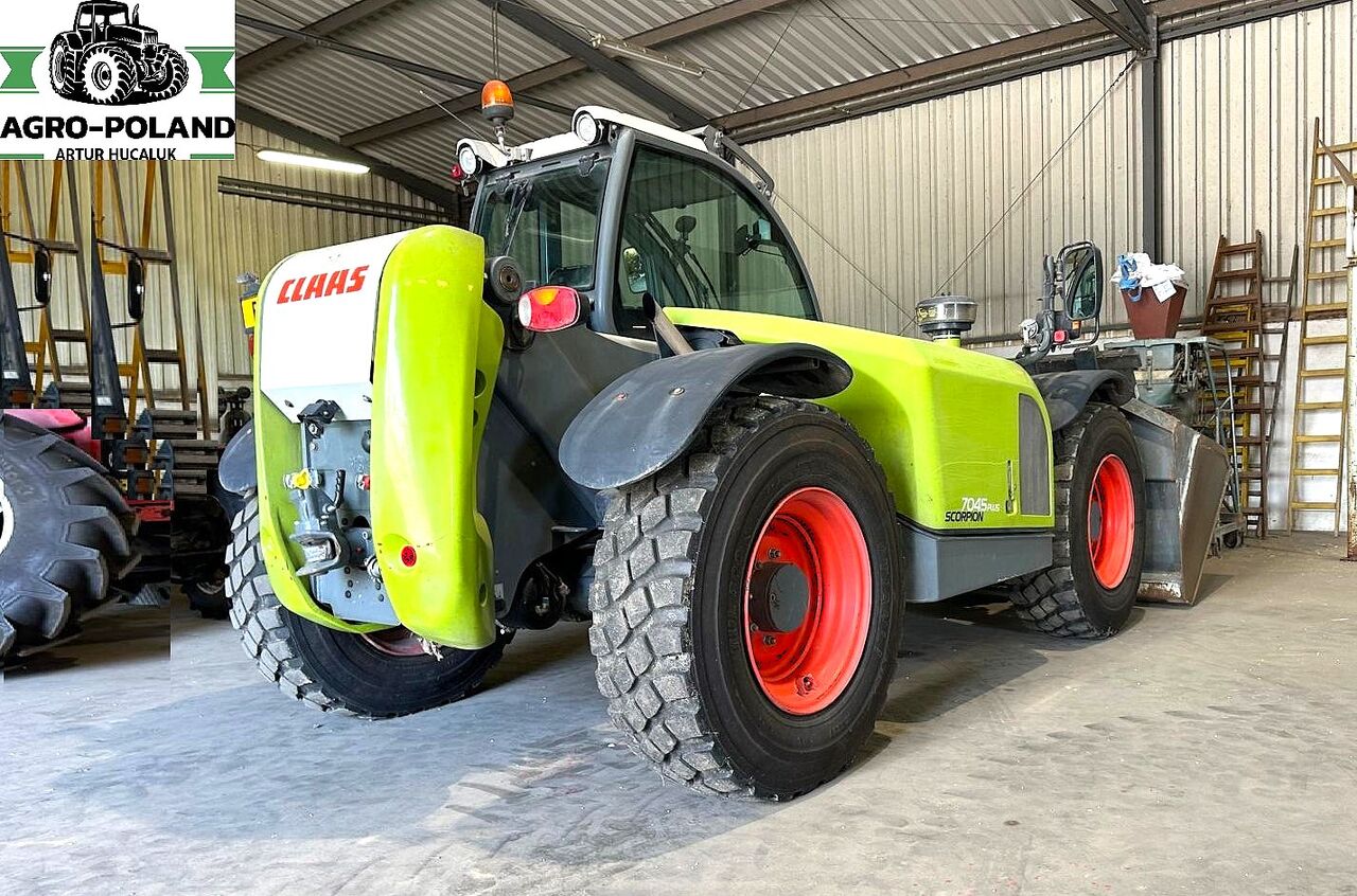 CLAAS SCORPION 7045 PLUS - 2013 ROK - ŁYŻKA - WIDŁY - Телескопический фронтальный погрузчик: фото 3 CLAAS SCORPION 7045 PLUS - 2013 ROK - ŁYŻKA - WIDŁY - Телескопический фронтальный погрузчик: фото 3