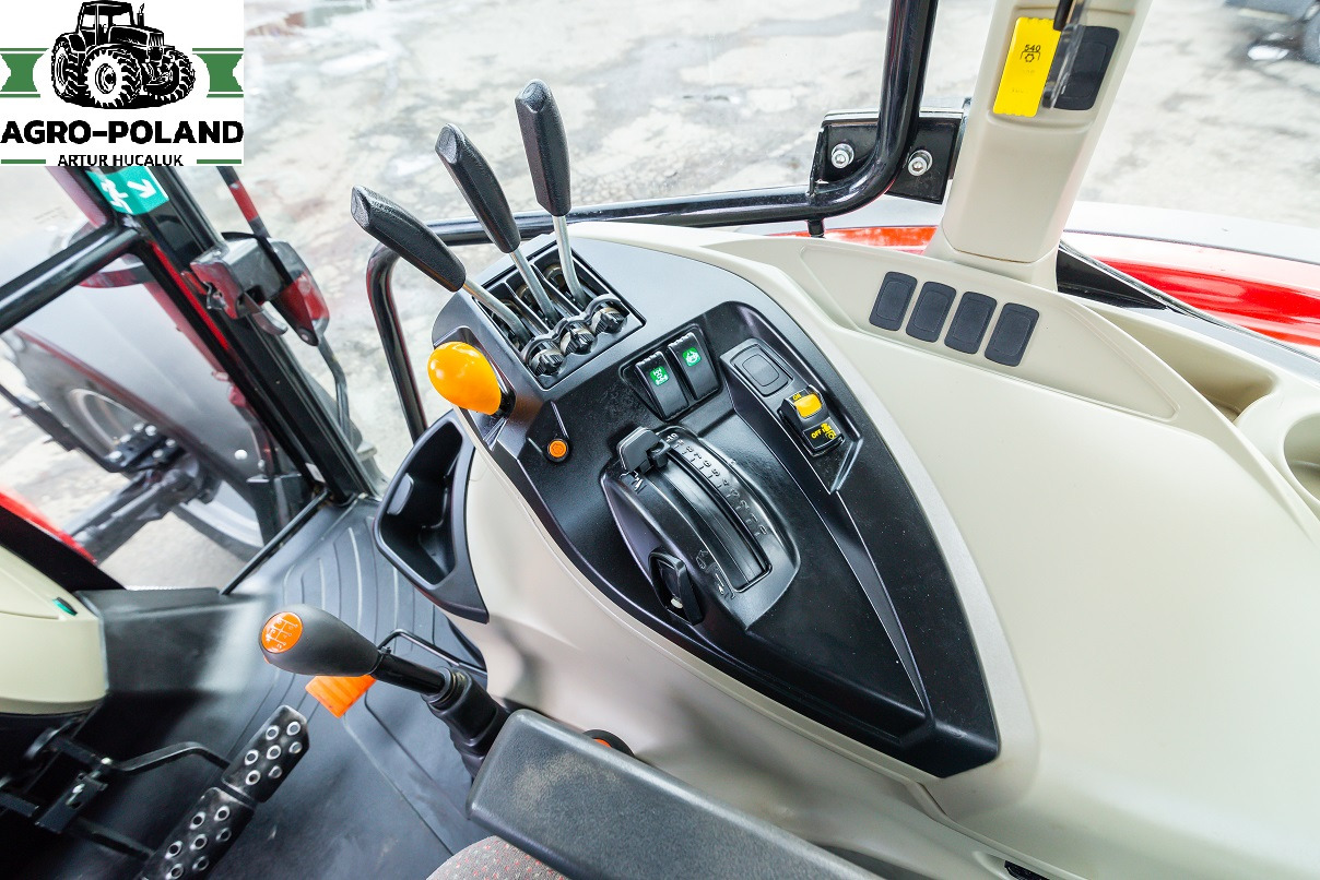 MASSEY FERGUSON 6713 - 2019 ROK - 2459 h - Трактор: фото 5 MASSEY FERGUSON 6713 - 2019 ROK - 2459 h - Трактор: фото 5