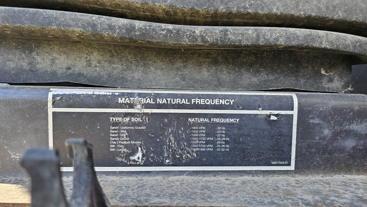 Компактор VOLVO SD100D: фото 6 Компактор VOLVO SD100D: фото 6