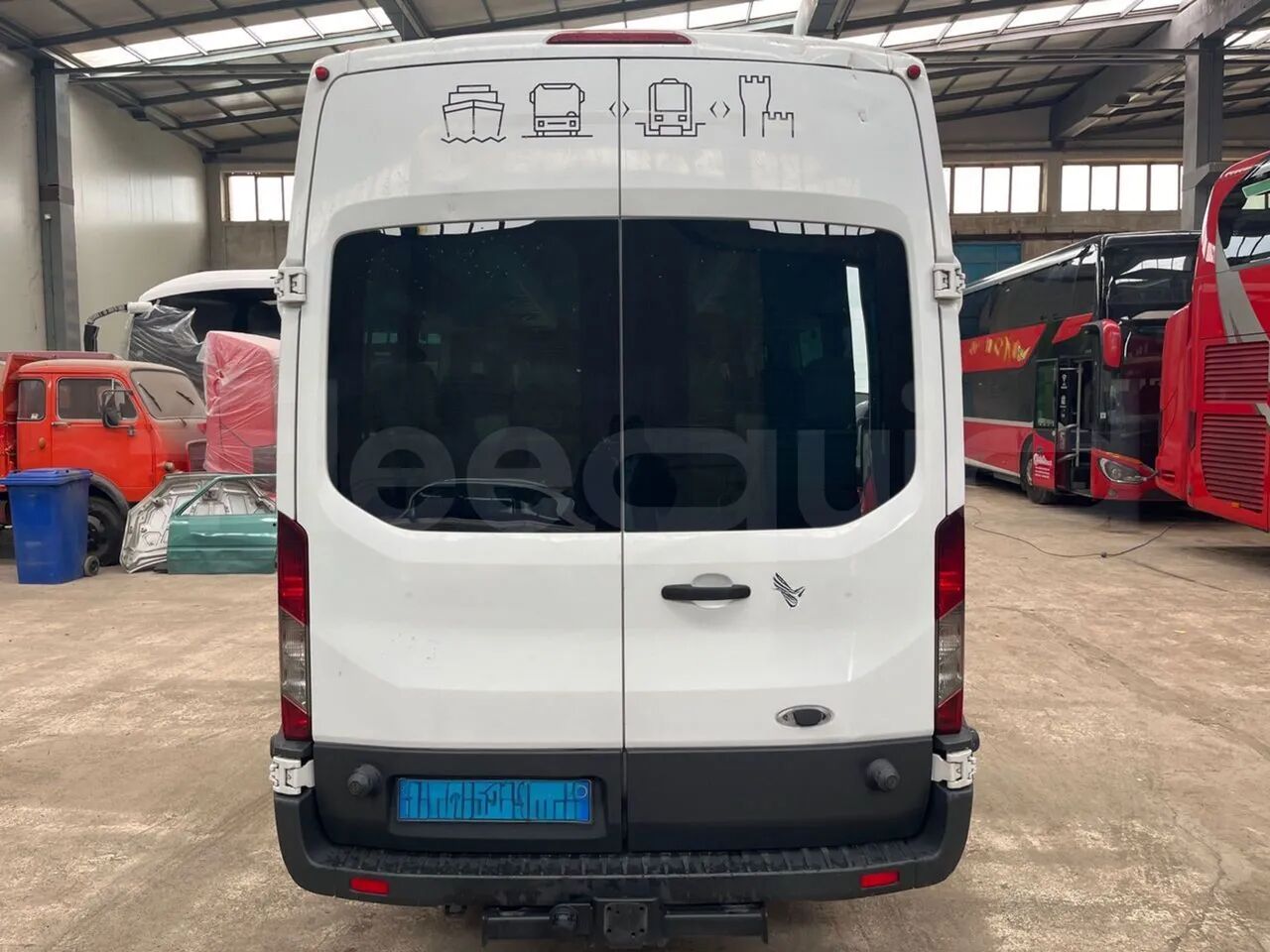 Ford Transit - Туристический автобус: фото 5 Ford Transit - Туристический автобус: фото 5