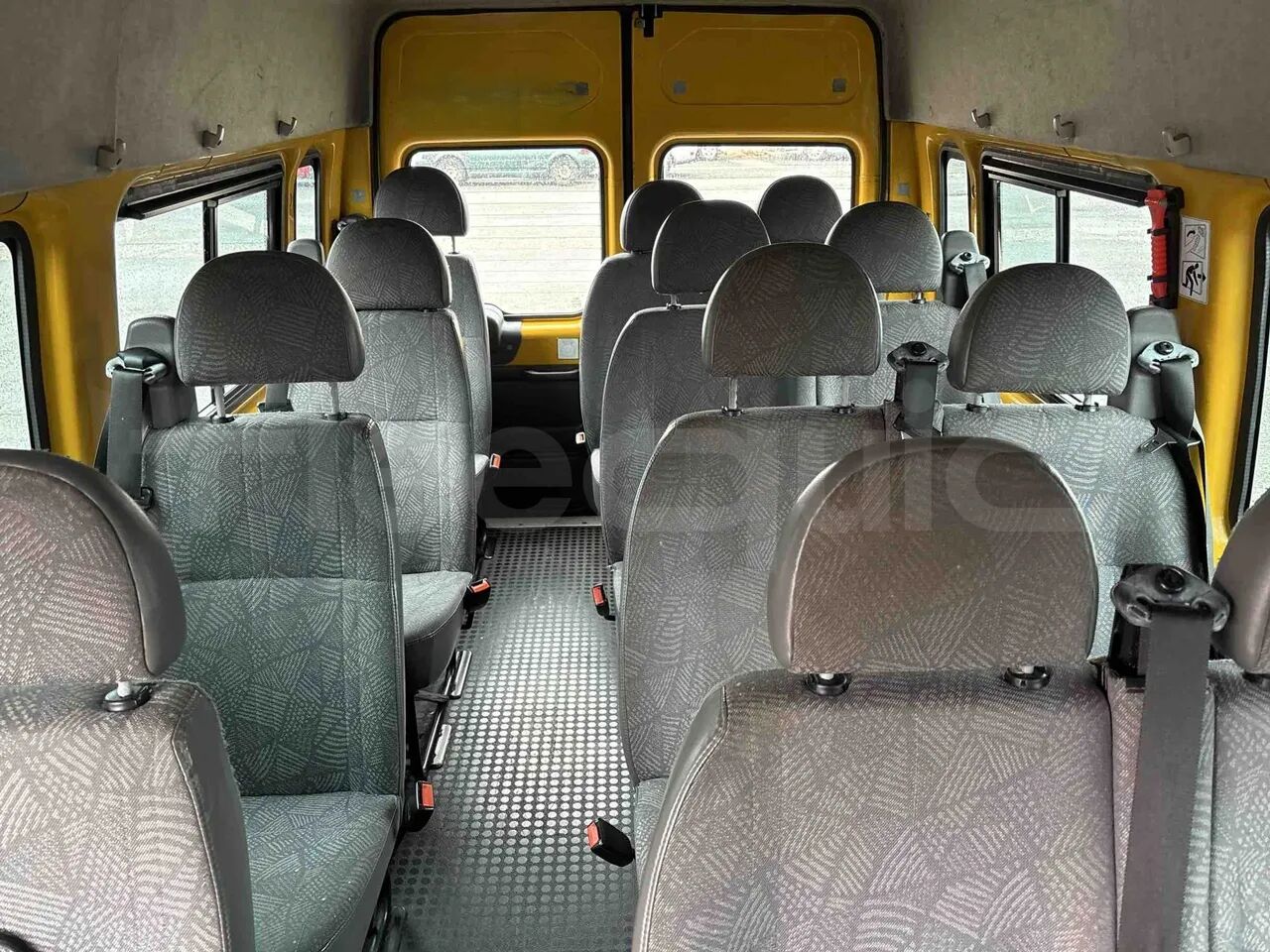 Пригородный автобус Ford Transit: фото 27 Пригородный автобус Ford Transit: фото 27