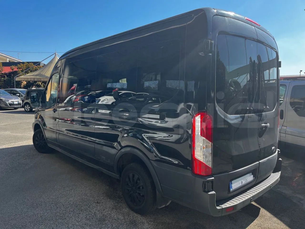 Ford Transit - Микроавтобус, Пассажирский фургон: фото 4 Ford Transit - Микроавтобус, Пассажирский фургон: фото 4