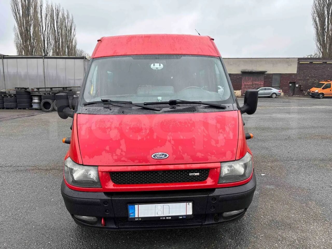 Ford Transit - Пригородный автобус: фото 1 Ford Transit - Пригородный автобус: фото 1