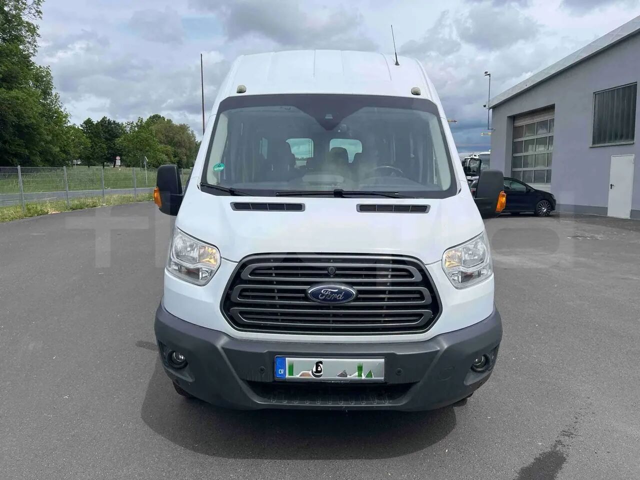 Ford Transit - Пригородный автобус: фото 1 Ford Transit - Пригородный автобус: фото 1