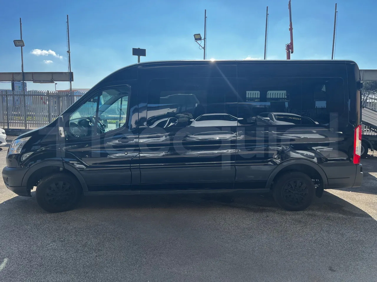 Ford Transit - Микроавтобус, Пассажирский фургон: фото 3 Ford Transit - Микроавтобус, Пассажирский фургон: фото 3