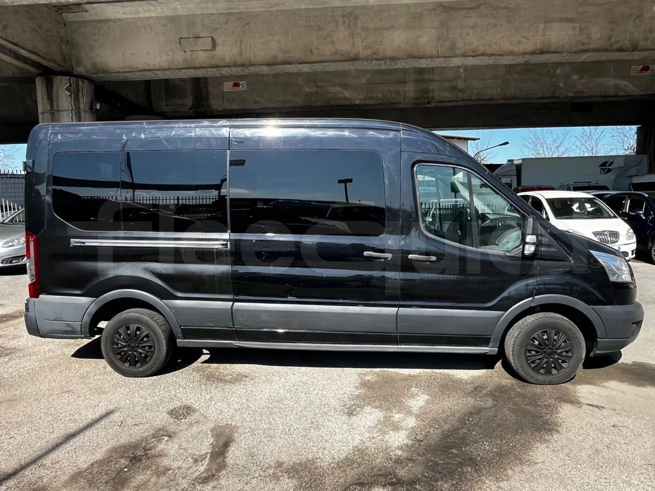 Микроавтобус, Пассажирский фургон Ford Transit: фото 7 Микроавтобус, Пассажирский фургон Ford Transit: фото 7