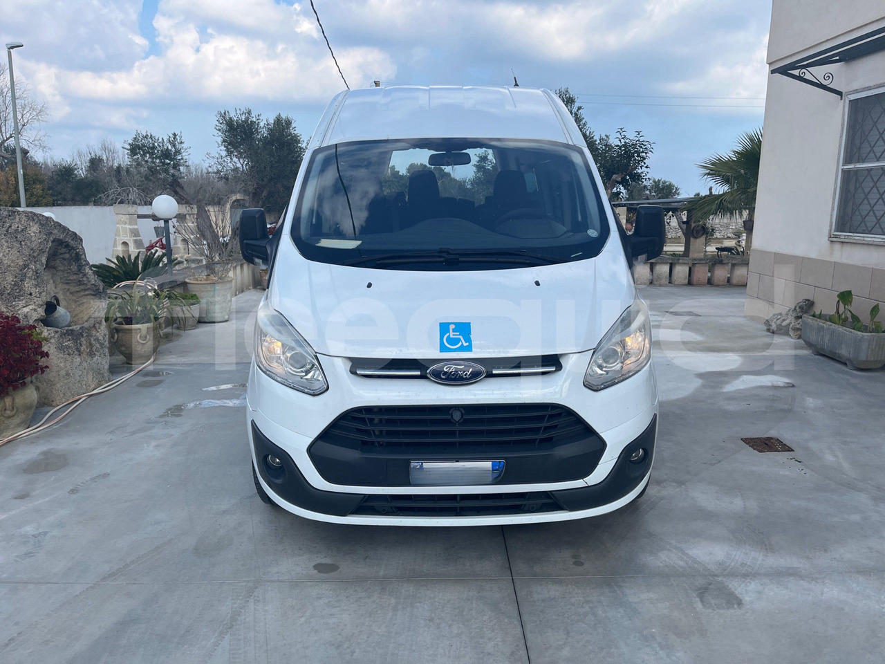 Ford Transit - Туристический автобус: фото 2 Ford Transit - Туристический автобус: фото 2