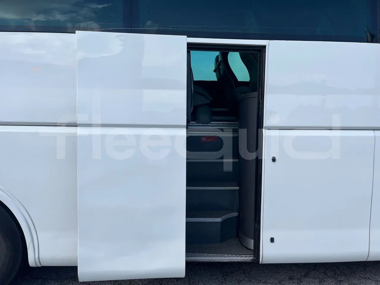 Туристический автобус Iveco 397E: фото 16 Туристический автобус Iveco 397E: фото 16