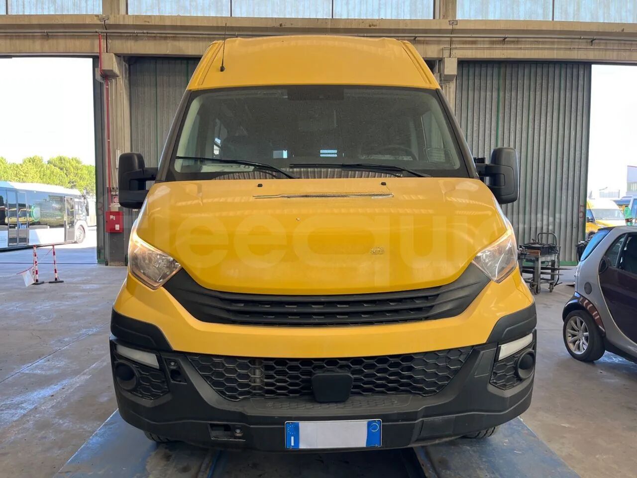 Iveco Daily - Школьный автобус: фото 1 Iveco Daily - Школьный автобус: фото 1
