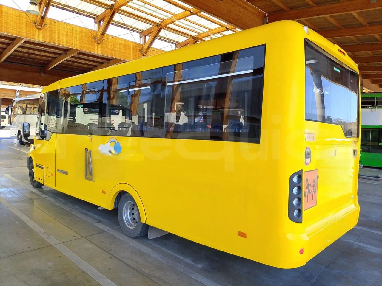 Школьный автобус Iveco Indcar: фото 7