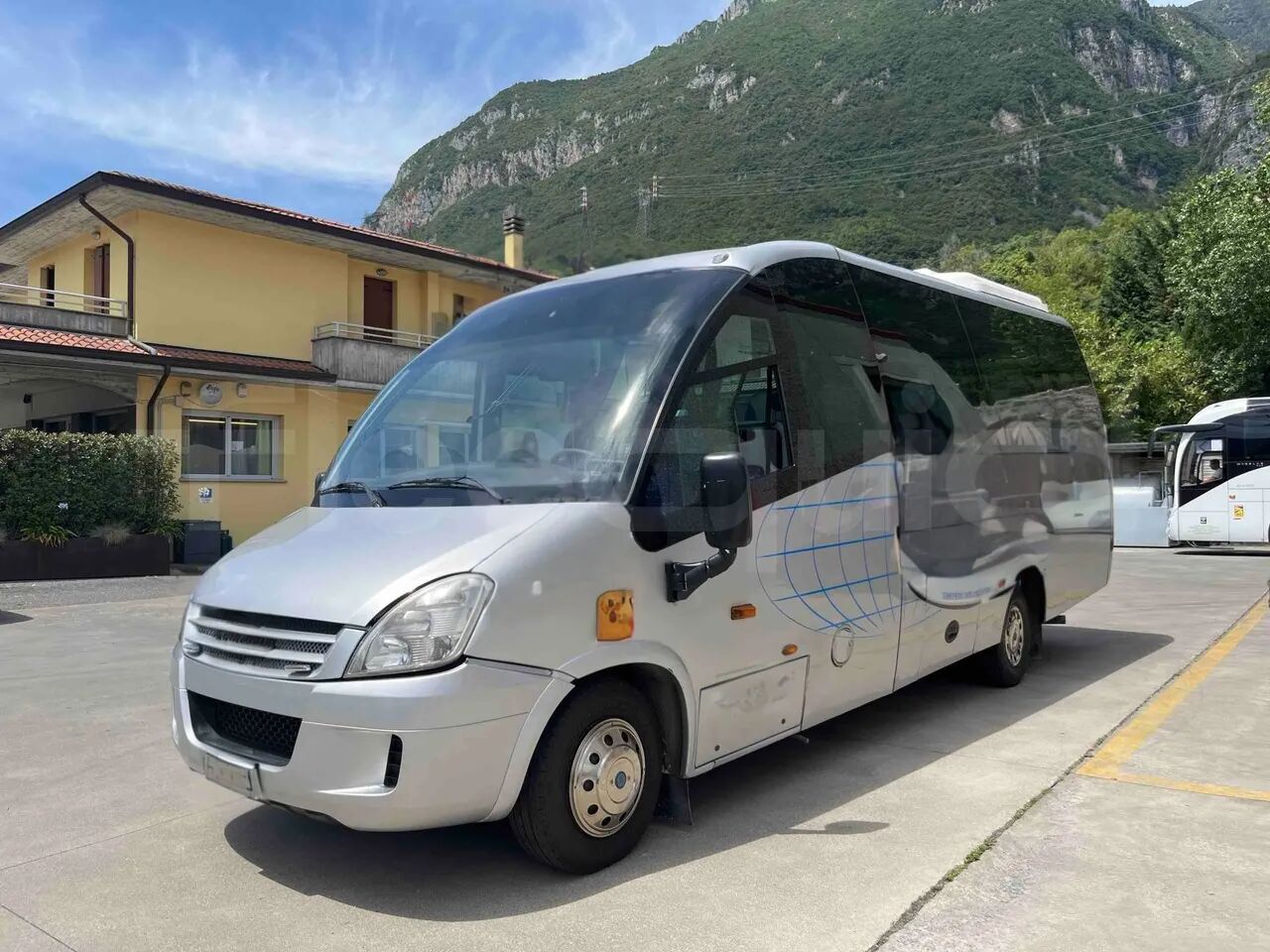 Iveco Unvi Compa - Туристический автобус: фото 2 Iveco Unvi Compa - Туристический автобус: фото 2
