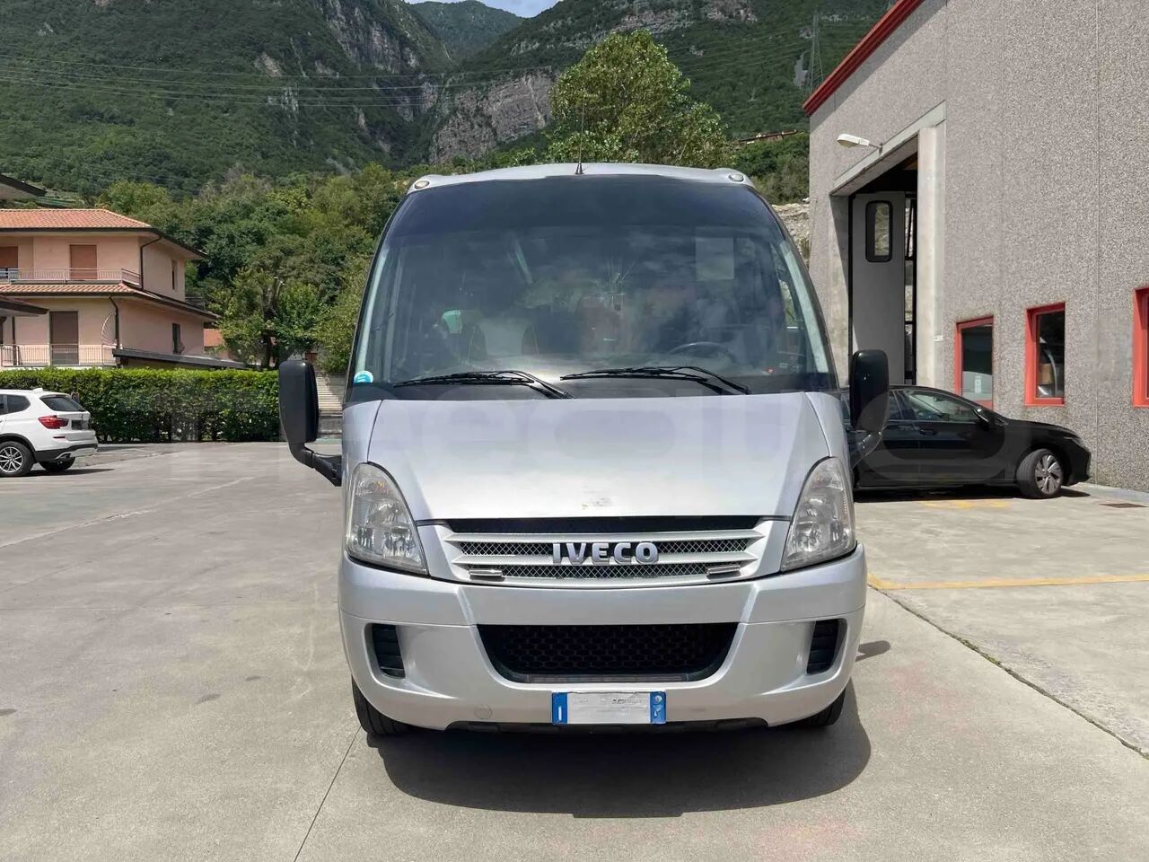 Iveco Unvi Compa - Туристический автобус: фото 1 Iveco Unvi Compa - Туристический автобус: фото 1