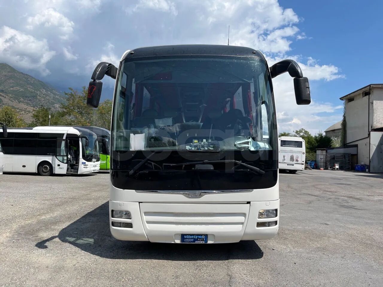 Man Lion's Coach - Туристический автобус: фото 1 Man Lion's Coach - Туристический автобус: фото 1