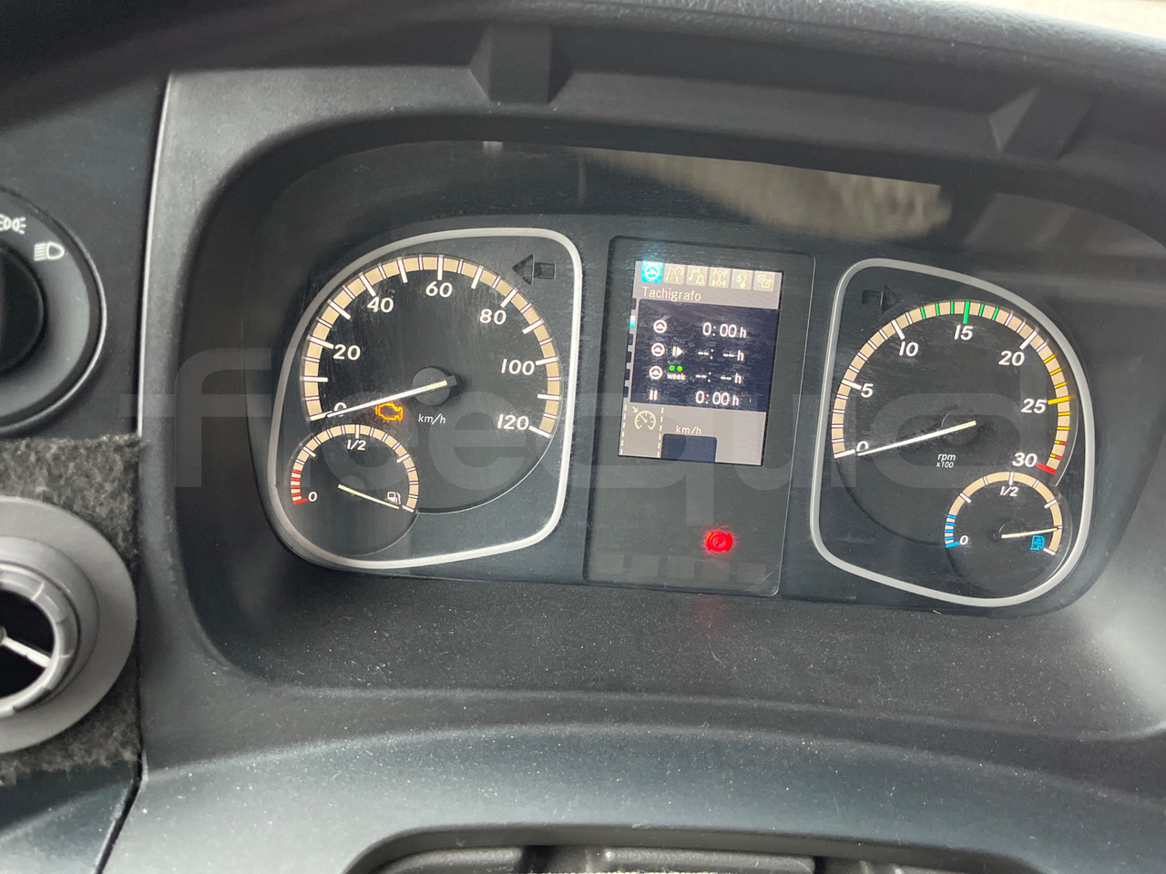 Mercedes-Benz Atego - Туристический автобус: фото 3 Mercedes-Benz Atego - Туристический автобус: фото 3