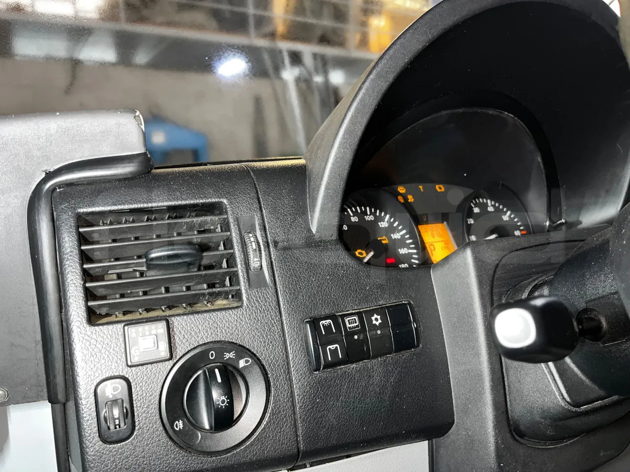 Микроавтобус, Пассажирский фургон Mercedes-Benz Sprinter: фото 38 Микроавтобус, Пассажирский фургон Mercedes-Benz Sprinter: фото 38