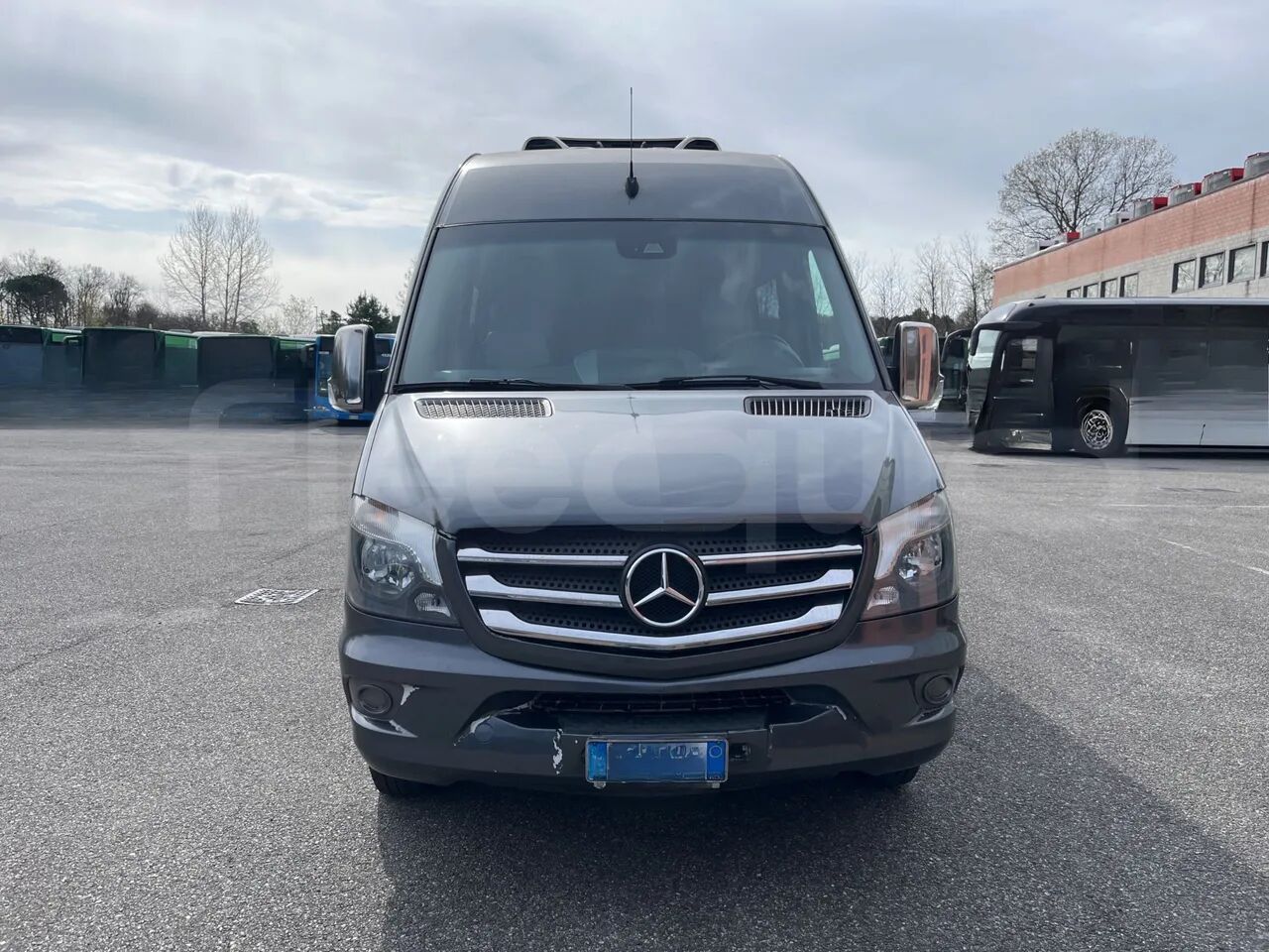 Mercedes-Benz Sprinter - Пригородный автобус: фото 1 Mercedes-Benz Sprinter - Пригородный автобус: фото 1