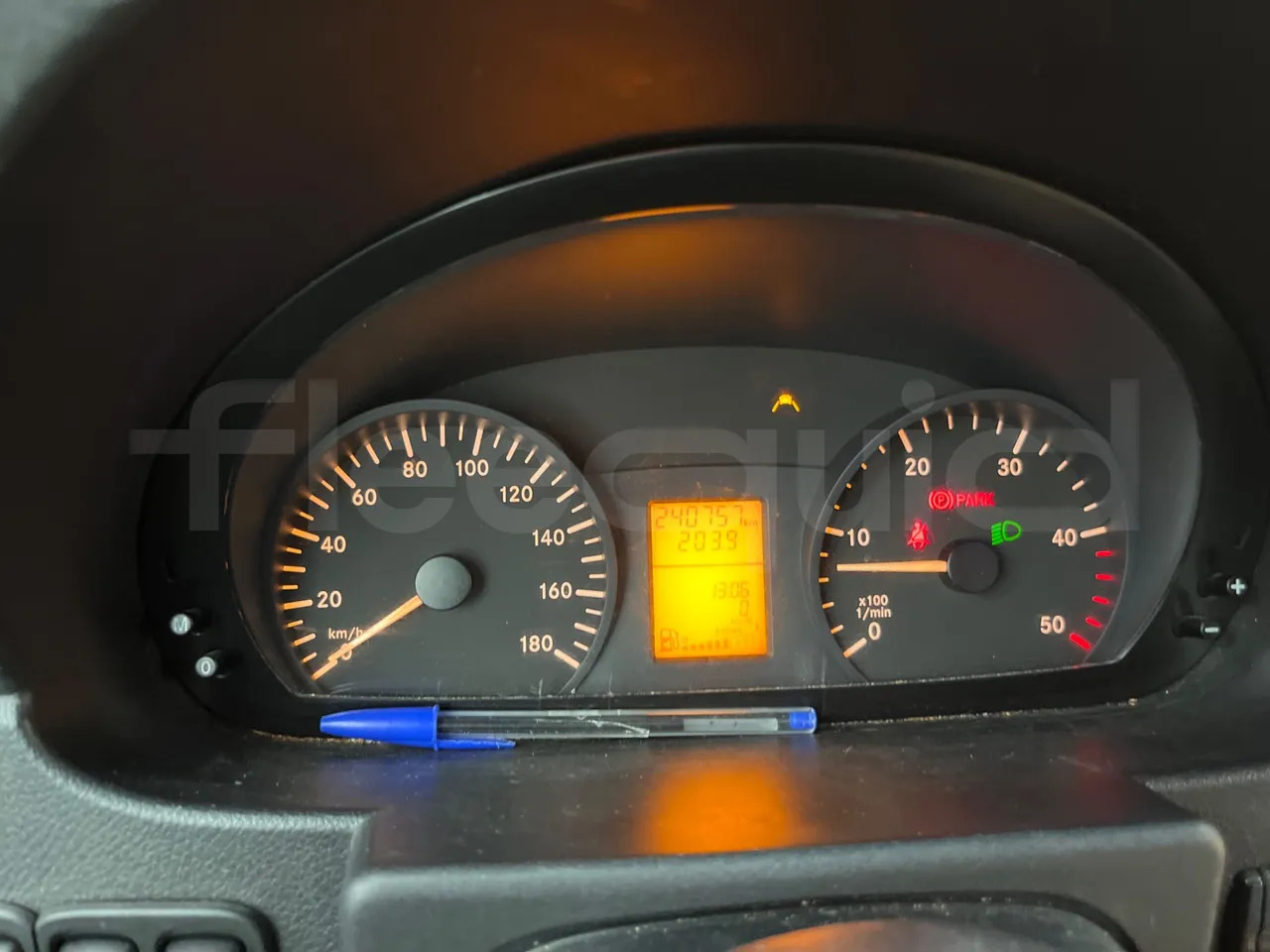 Mercedes-Benz Sprinter - Микроавтобус, Пассажирский фургон: фото 3 Mercedes-Benz Sprinter - Микроавтобус, Пассажирский фургон: фото 3