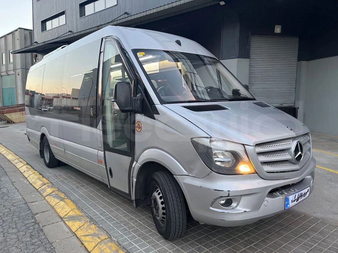 Mercedes-Benz Sprinter - Туристический автобус: фото 1 Mercedes-Benz Sprinter - Туристический автобус: фото 1