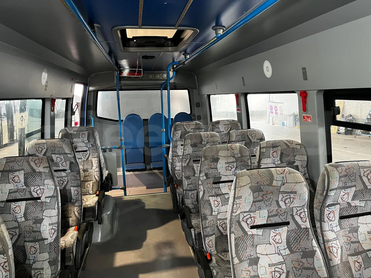 Микроавтобус, Пассажирский фургон Mercedes-Benz Sprinter: фото 28 Микроавтобус, Пассажирский фургон Mercedes-Benz Sprinter: фото 28