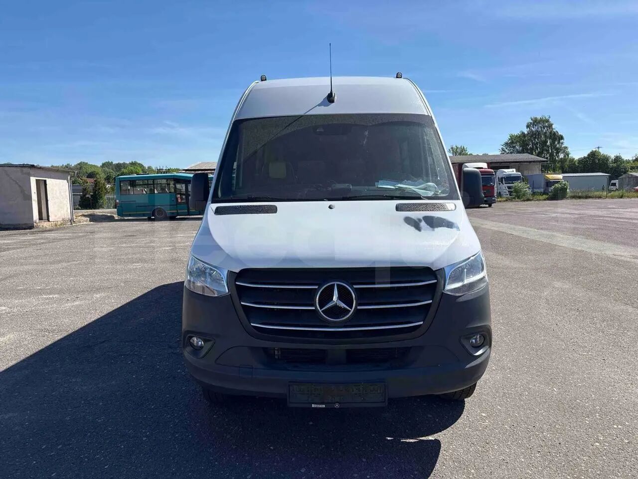 Mercedes-Benz Sprinter - Пригородный автобус: фото 1 Mercedes-Benz Sprinter - Пригородный автобус: фото 1