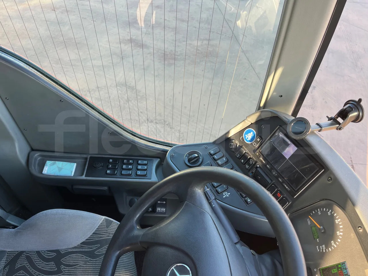 Туристический автобус Mercedes-Benz Tourismo: фото 33