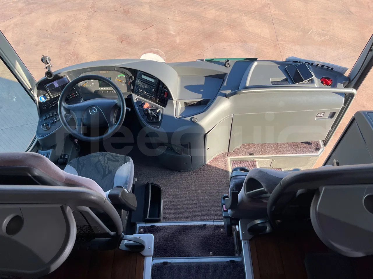 Туристический автобус Mercedes-Benz Tourismo: фото 28