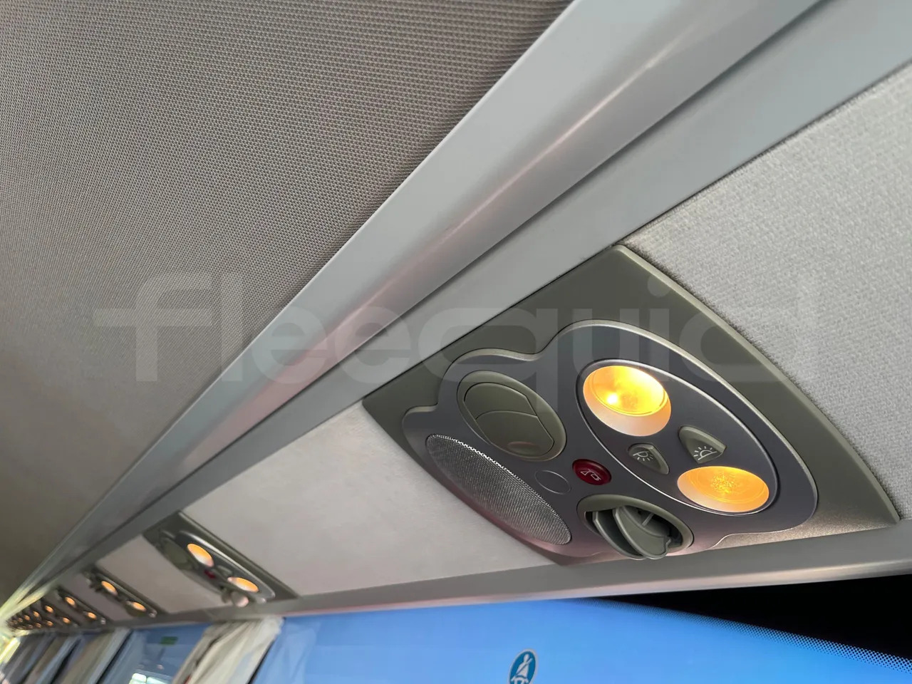 Туристический автобус Mercedes-Benz Tourismo: фото 41