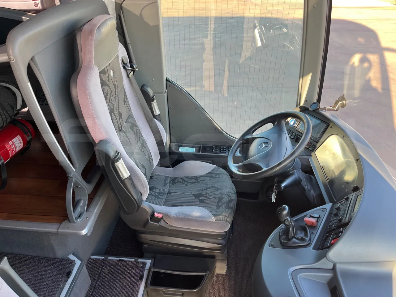 Туристический автобус Mercedes-Benz Tourismo: фото 26