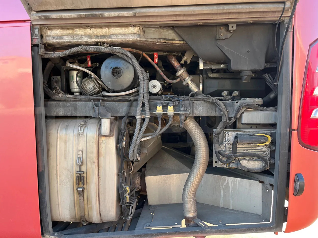 Туристический автобус Mercedes-Benz Tourismo: фото 24