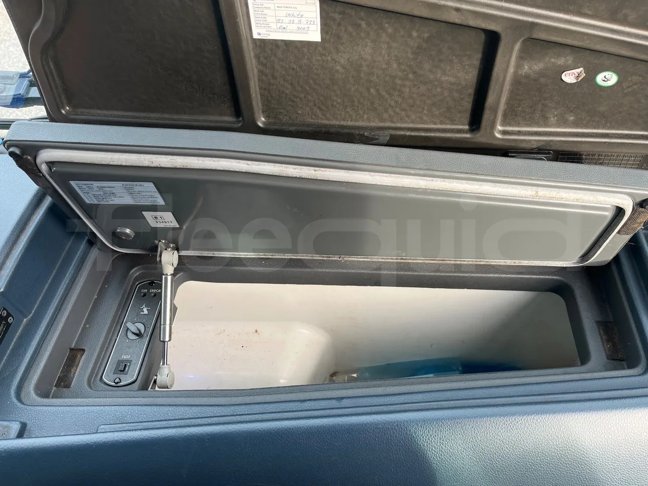 Туристический автобус Neoplan JETLINER: фото 45 Туристический автобус Neoplan JETLINER: фото 45