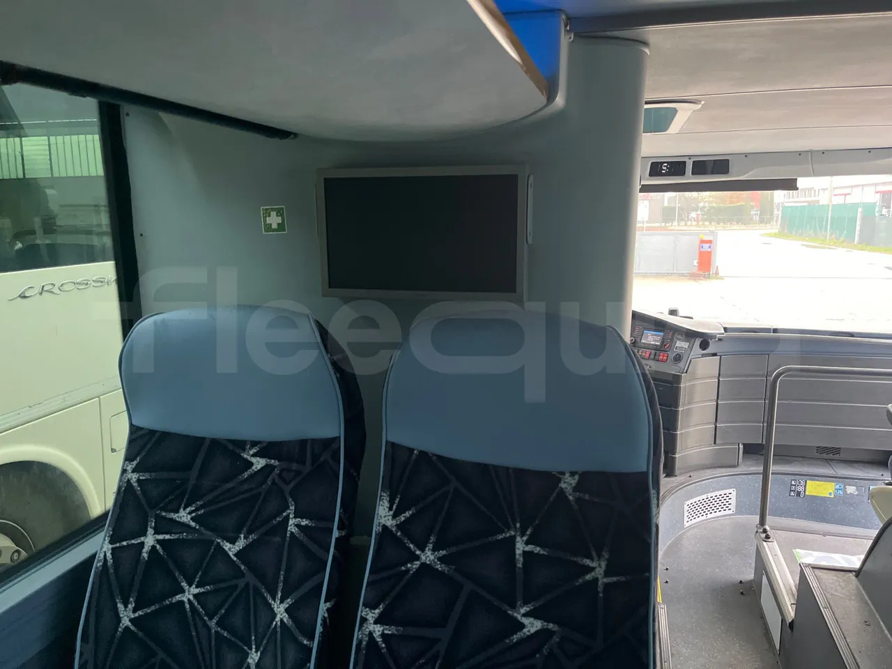 Двухэтажный автобус Neoplan Skyliner: фото 38