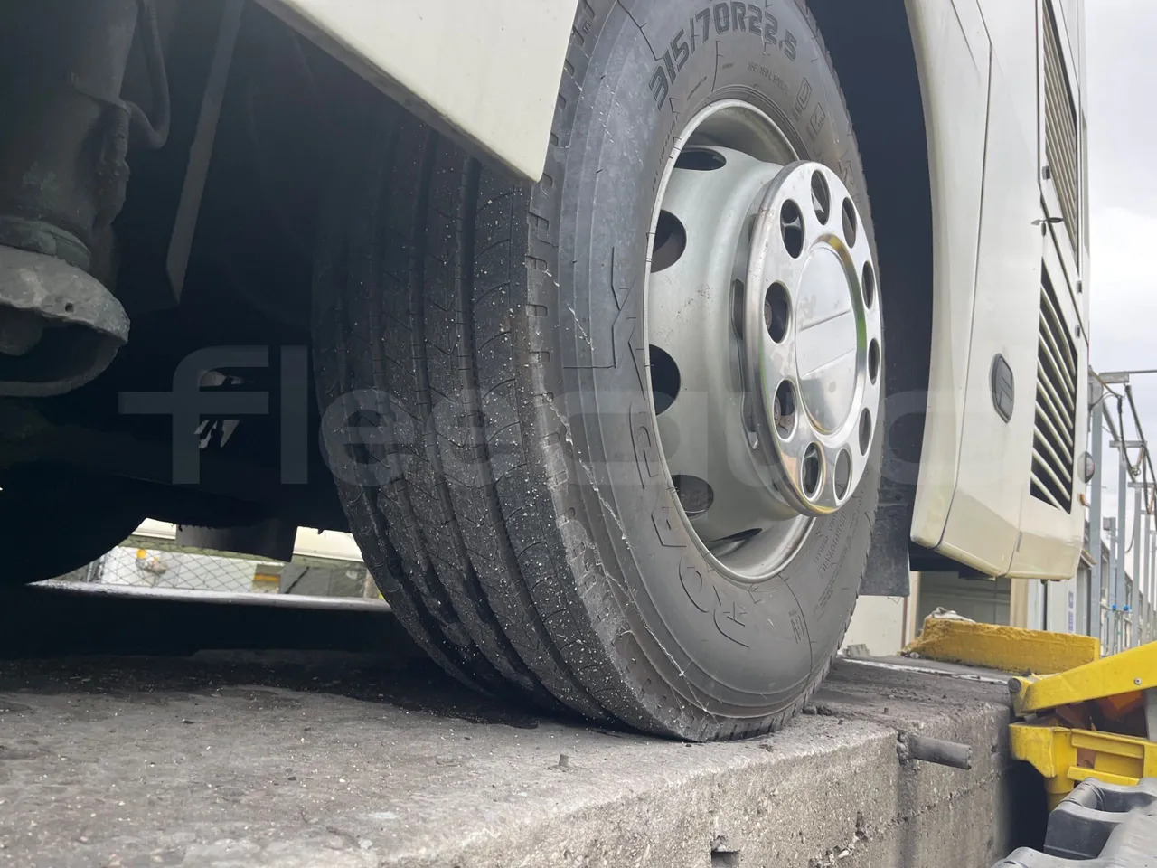 Двухэтажный автобус Neoplan Skyliner: фото 50